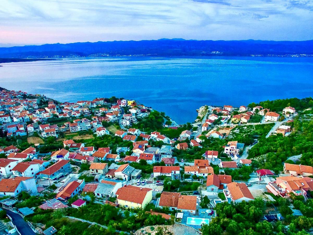 Bura Villa Vrbnik Exterior foto